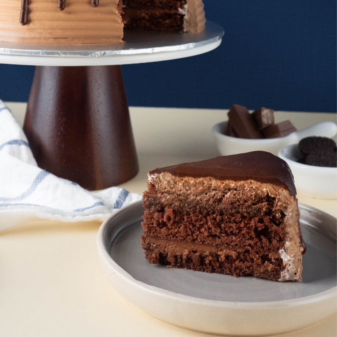 Hazel Noir Cake
