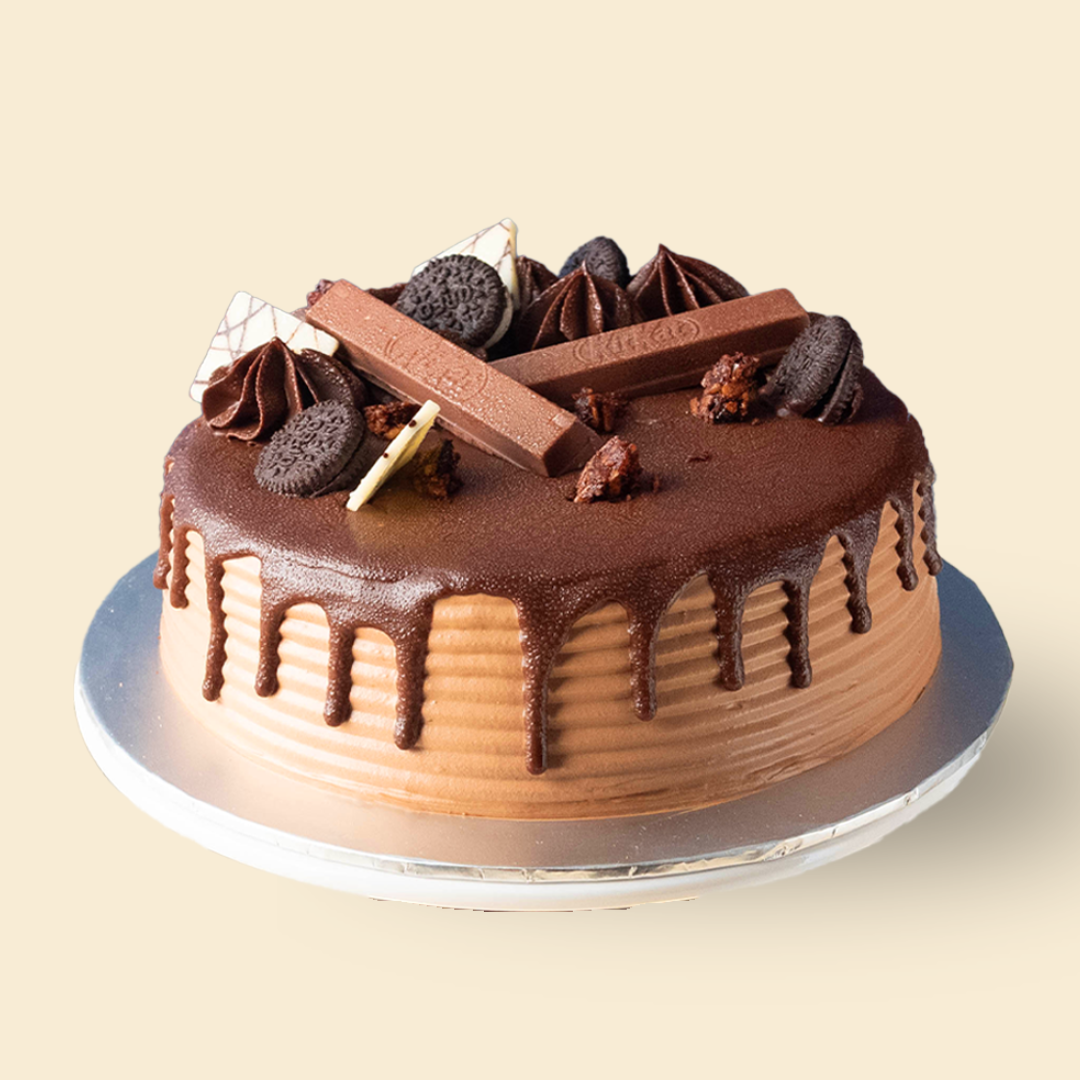 Hazel Noir Cake